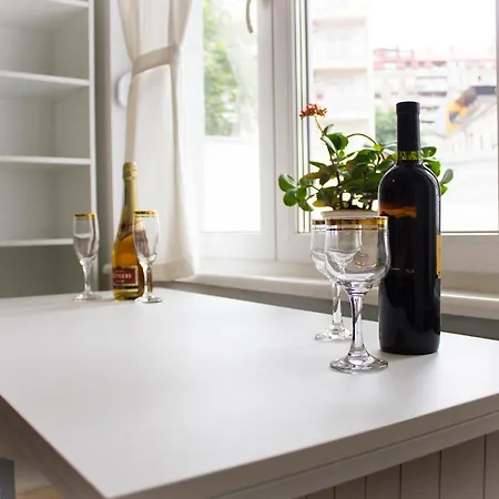 Stefani アパート ベオグラード