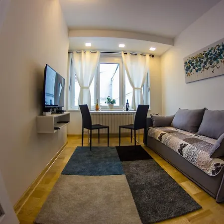 アパート Stefani ベオグラード