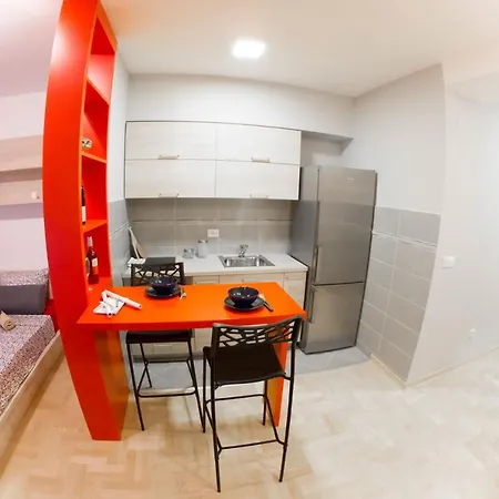 Stefani アパート *