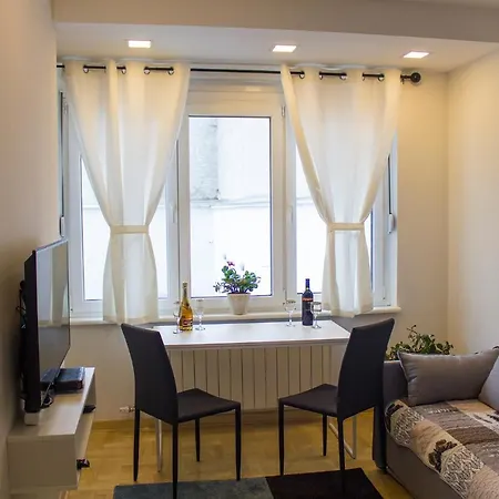 アパート Stefani